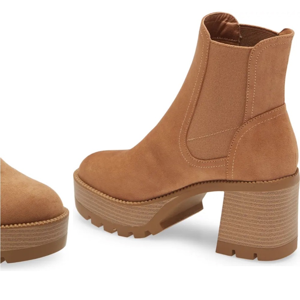 Jillyan Platform Chelsea Bootie
